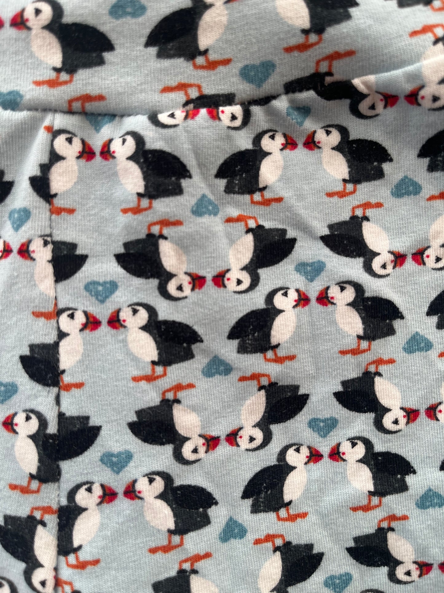 Puffin Kisses Leggings
