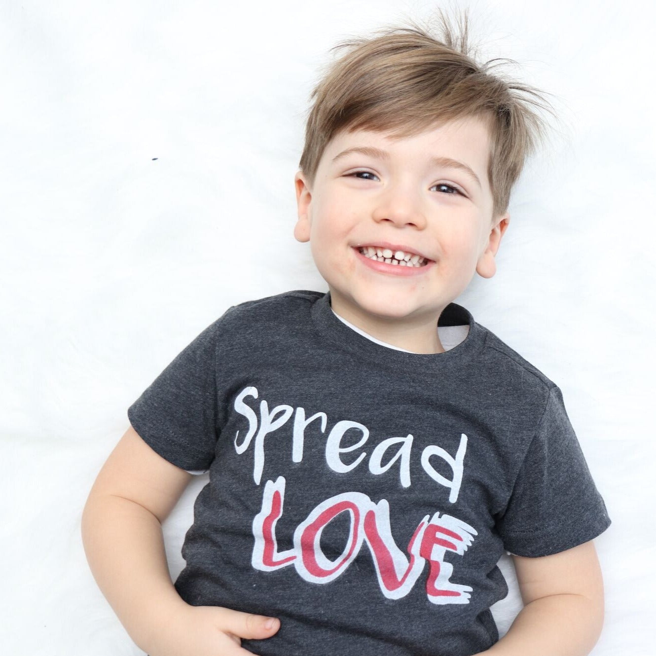 Spread LOVE tee