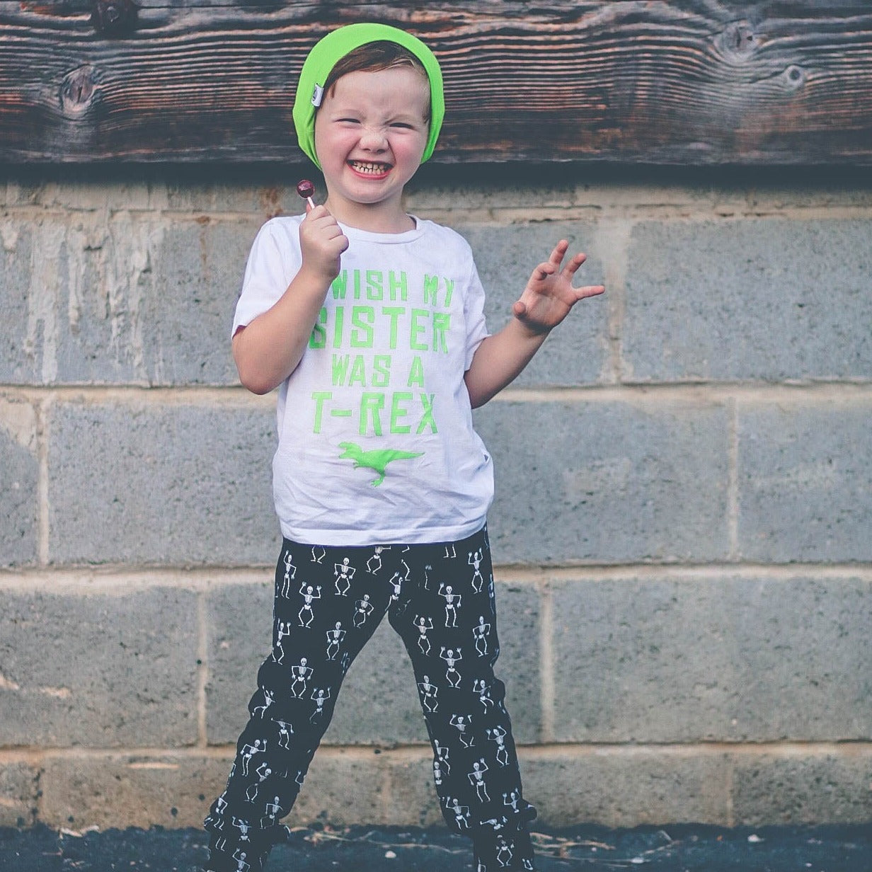 Glow in the Dark Dancing Skeleton Leggings